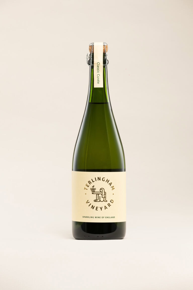 Classic Cuvée Sparkling White bottle