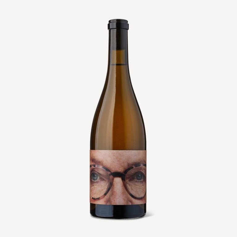 Sara Chardonnay bottle