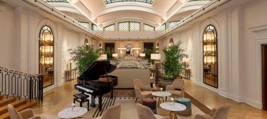The Palm Court — Sheraton Grand London Park Lane