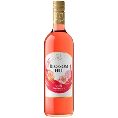 Blossom Hill White Zinfandel bottle